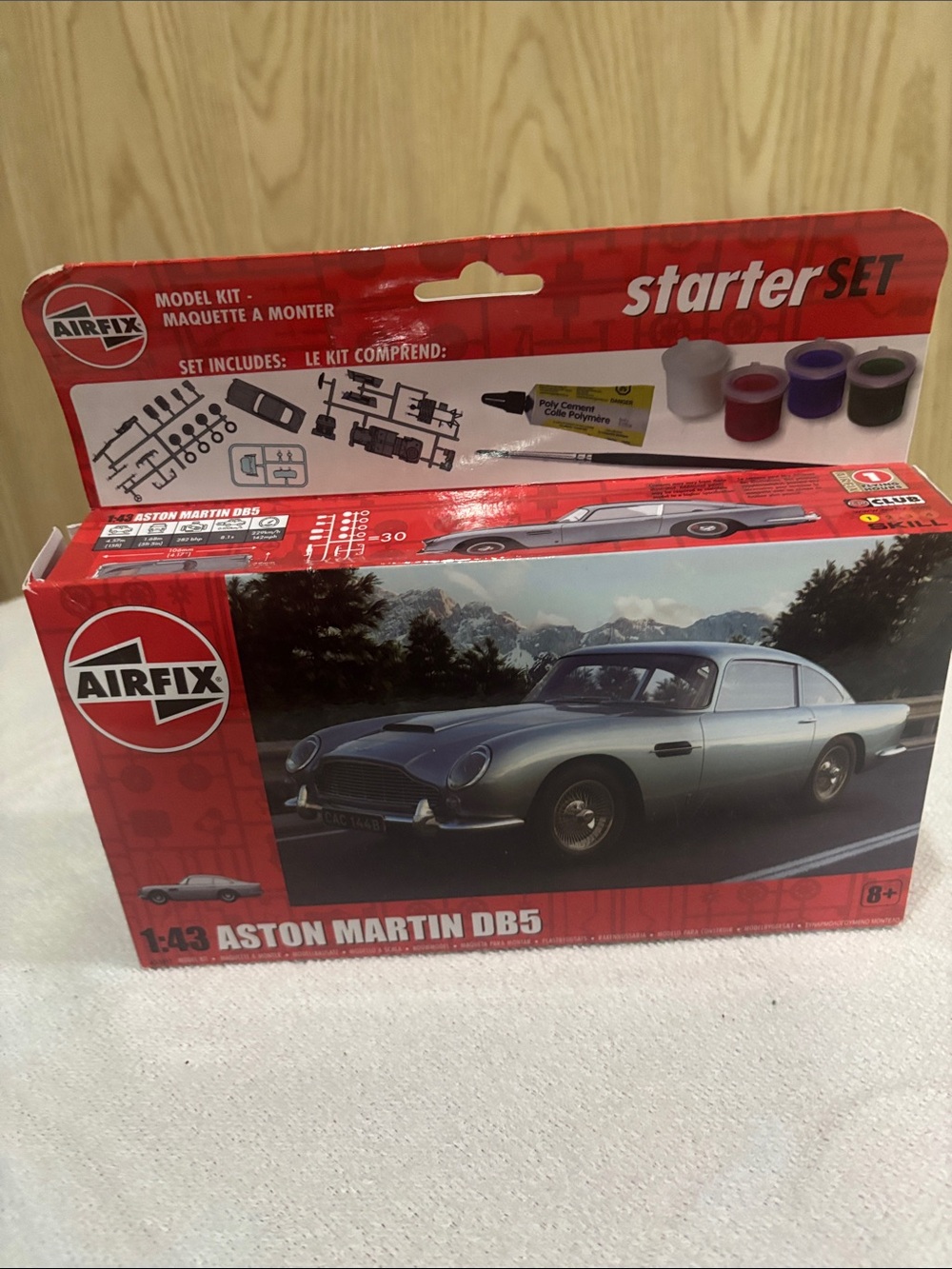 Ardis 1:43 Aston Martin db5 starter set brand new